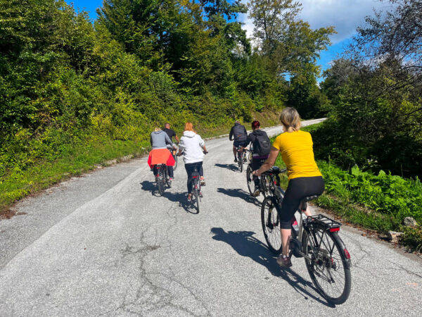 Vinska tura: Pedaliraj i degustiraj