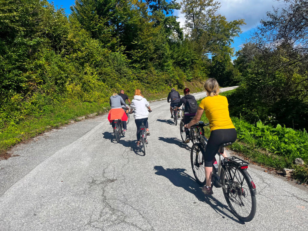 Vinska tura: Pedaliraj i degustiraj